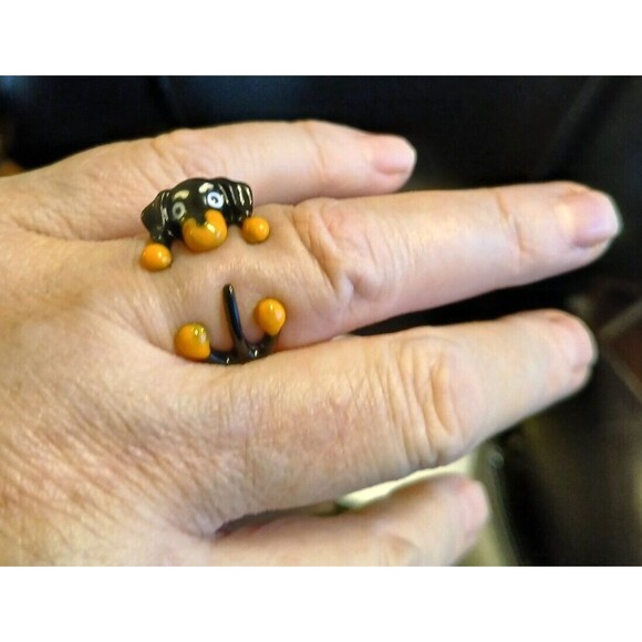 Adorable Wrap Around Adjustable Puppy Dog Ring - Picture 5 of 5